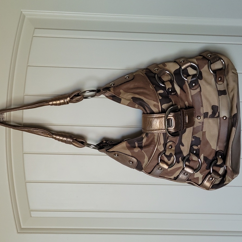 B Makowsky LEATHER camo print bag